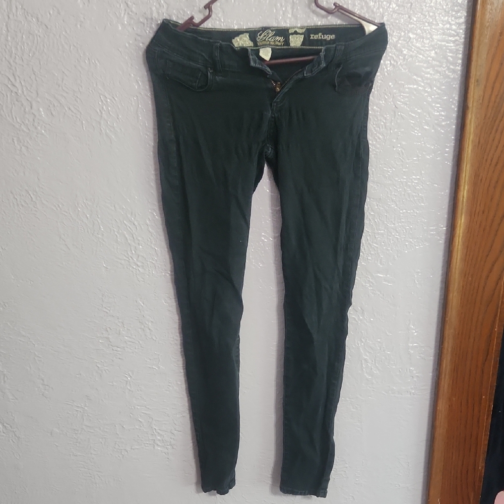 Refuge Women's Black Skinny Pants